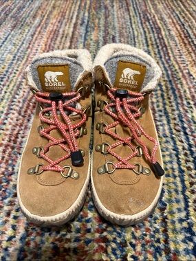 Sorel Kids Tan Suede Boots with Pink Laces